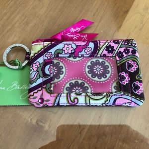Vera Bradley Very Berry Paisley Zip ID